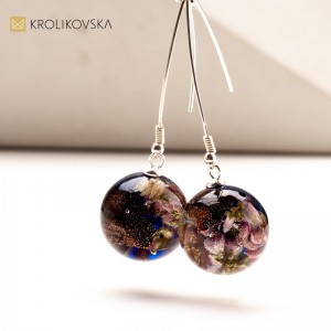 Modna Awangarda: Srebrne Kolczyki.