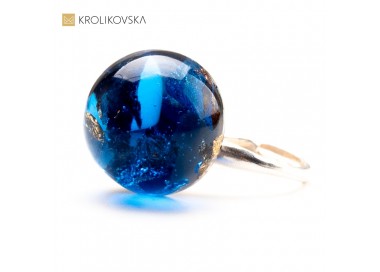 Świetlista Nuta: Srebrna biżuteria z nutą artystyczną.