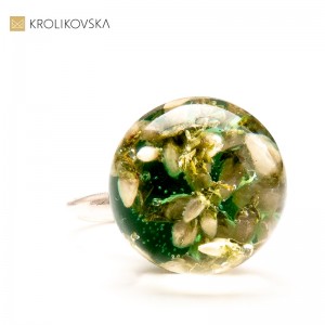 Srebrne Lśnienie: Biżuteria na Każdą Okazję - Elegancja i Styl.