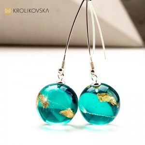 Ponadczasowe Perełki Srebra - Biżuteria artystyczna, która zachwyca przez lata.