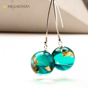 Ponadczasowe Perełki Srebra - Biżuteria artystyczna, która zachwyca przez lata.