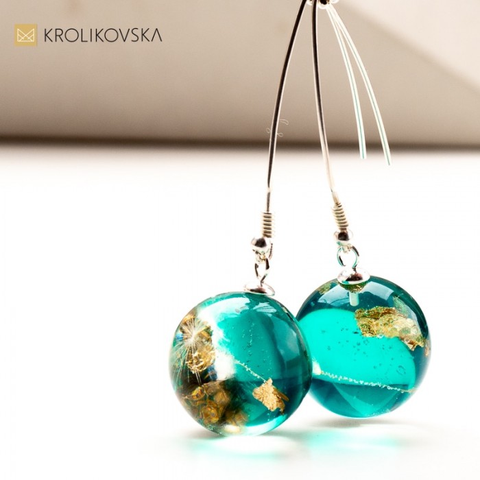 Ponadczasowe Perełki Srebra - Biżuteria artystyczna, która zachwyca przez lata.