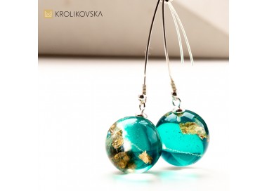 Ponadczasowe Perełki Srebra - Biżuteria artystyczna, która zachwyca przez lata.