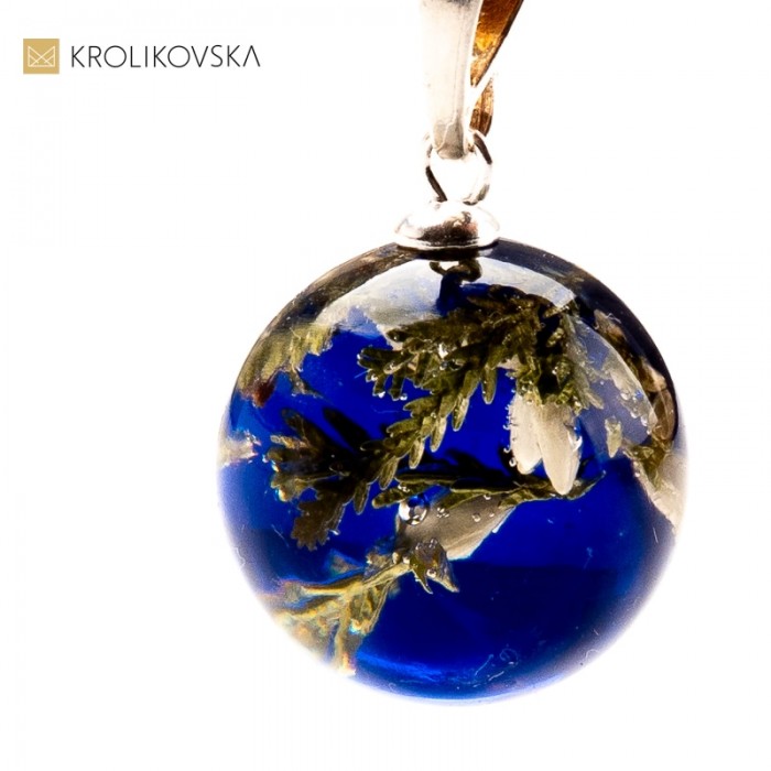 Unikalny Naszyjnik z Kwiatami Zatopionymi w Żywicy - Prezent.