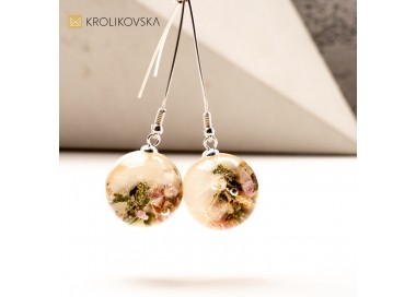 Kolczyki z Kwiatami w Żywicy - Naturalny Blask na Dzień Mamy.