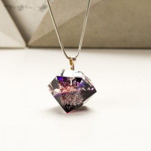 "Diamentowa" biżuteria artystyczna naszyjnik.