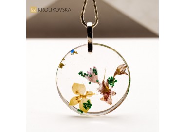 Srebrny Naszyjnik Krolikovska z Delikatnym Motywem.