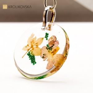 Naszyjnik na Prezent: Wybór Dla Każdej Kobiety.