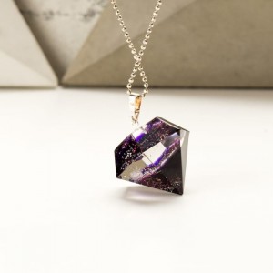 Naszyjnik diamentowy, biżuteria artystyczna.