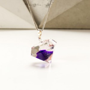 Naszyjnik diamentowy, biżuteria artystyczna.