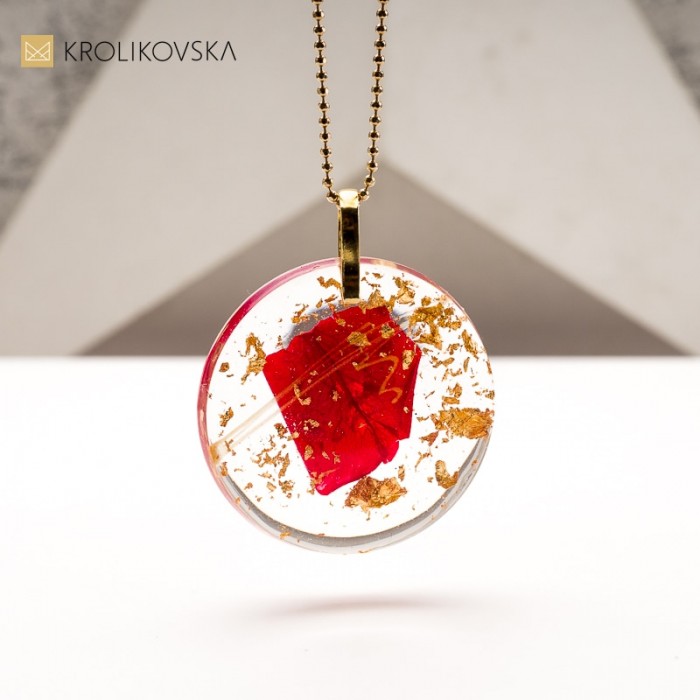 Romantyczny naszyjnik – spersonalizowany podarunek na wyjątkowe chwile.