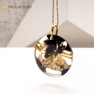 Personalizowany naszyjnik – Oryginalny prezent dla niej.