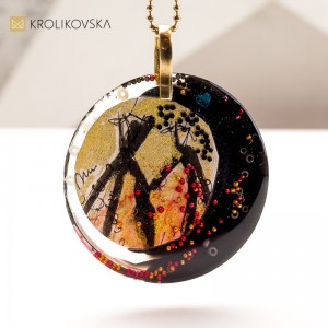 Artystyczne Naszyjniki z Ręcznie Malowanymi Motywami – Wyróżnij się Stylem.