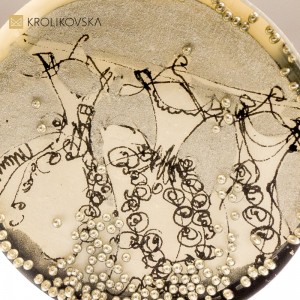 Biżuteria od Artystki – Naszyjnik z Unikalną, Ręcznie Malowaną Grafiką.