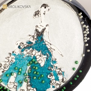 Naszyjnik Malowany Ręcznie – Unikatowa Biżuteria Stworzona przez Artystkę.