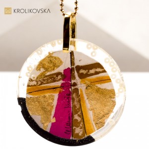 Artystyczny Naszyjnik z Oryginalną Grafiką – Wyjątkowy Prezent dla Miłośników Sztuki. Artystyczny Naszyjnik z Oryginalną Grafiką – Wyjątkowy Prezent dla Miłośników Sztuki.