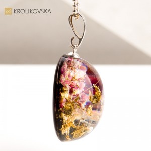 Biżuteria z Prawdziwymi Kwiatami - Piękno Natury Zatrzymane w Czasie. Biżuteria z Prawdziwymi Kwiatami - Piękno Natury Zatrzymane w Czasie.