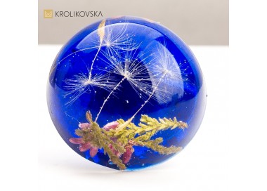 Wyjątkowe rękodzieło – biżuteria z naturalnymi roślinami dla Ciebie.