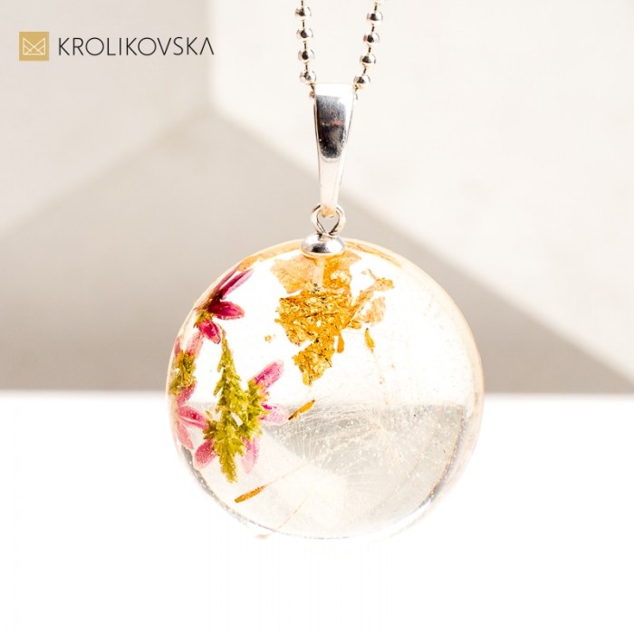 Biżuteria Artystyczna z Kwiatami – Jedyna w Swoim Rodzaju. Biżuteria Artystyczna z Kwiatami – Jedyna w Swoim Rodzaju.