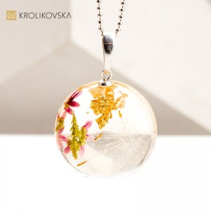 Biżuteria Artystyczna z Kwiatami – Jedyna w Swoim Rodzaju. Biżuteria Artystyczna z Kwiatami – Jedyna w Swoim Rodzaju.