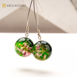 Idealny Prezent dla Bliskiej Osoby: Ręcznie Robiona Biżuteria z Natury.