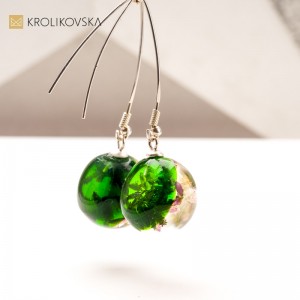 Idealny Prezent dla Bliskiej Osoby: Ręcznie Robiona Biżuteria z Natury.