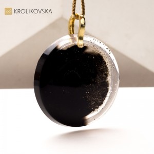 Unikatowy Naszyjnik Artystyczny – Idealny Prezent dla Koneserów Sztuki.