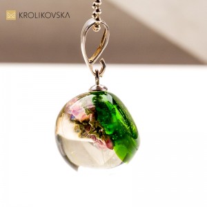 Biżuteria Handmade z Kwiatami – Naturalne Piękno w Wyjątkowej Formie.