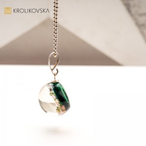 Naszyjnik z Prawdziwymi Kwiatami – Biżuteria z Duszą.