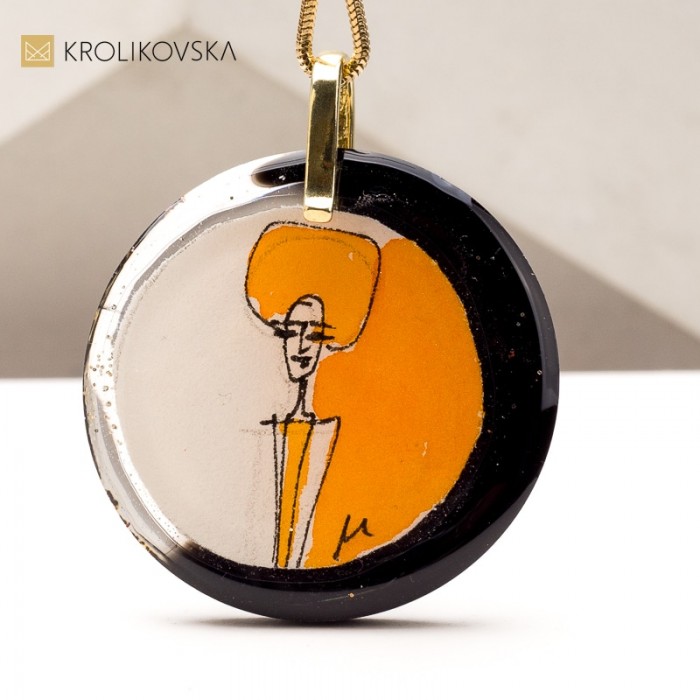 Naszyjniki z Grafikami Ręcznie Malowanymi – Idealne na Wyjątkowy Prezent.