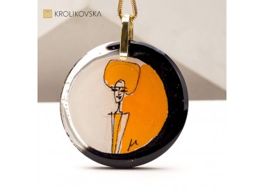 Naszyjniki z Grafikami Ręcznie Malowanymi – Idealne na Wyjątkowy Prezent