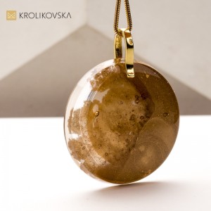 Elegancka Biżuteria Artystyczna – Naszyjnik Malowany Ręcznie.