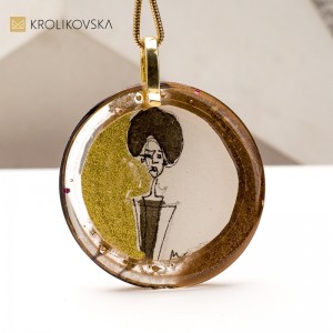 Naszyjnik Stworzony Przez Artystkę – Unikatowy Prezent dla Bliskiej Osoby.