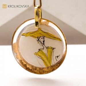 Naszyjnik Artystyczny z Unikalną Grafiką – Idealny Prezent” – podkreśla wyjątkowość i artystyczne wykonanie.