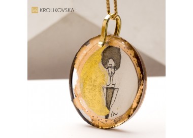 Naszyjnik z Autorską Grafiką – Niepowtarzalna Biżuteria Stworzona Przez Artystkę1