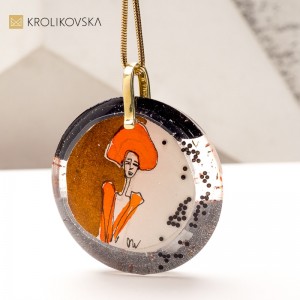 Unikatowy Naszyjnik z Ręcznie Malowaną Grafiką – Dzieło Sztuki na Prezent.