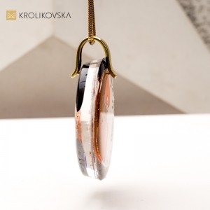 Unikatowy Naszyjnik z Ręcznie Malowaną Grafiką – Dzieło Sztuki na Prezent.