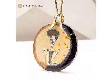 Biżuteria z Duszą: Naszyjnik z Ręcznie Malowaną Sztuką.