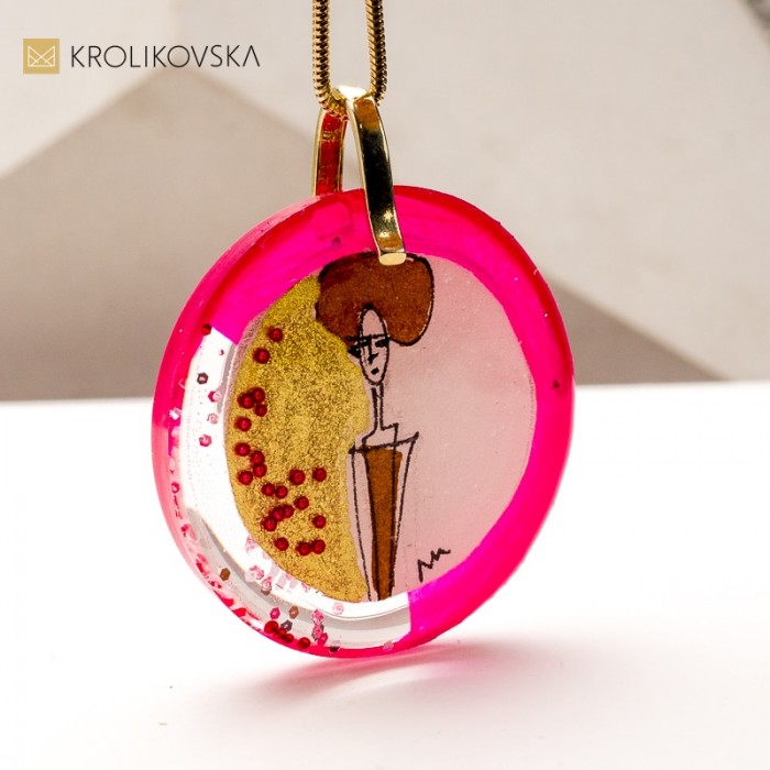 Naszyjnik z Malowaną Miniaturą – Wyjątkowy Prezent w Artystycznym Stylu.