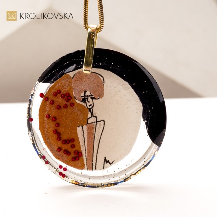 Unikatowy Naszyjnik z Ręcznie Malowaną Grafiką – Biżuteria Stworzona przez Artystkę.