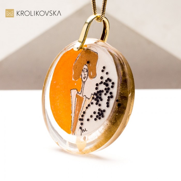 Naszyjnik z Ręcznie Malowanym Motywem – Sztuka, którą Możesz Nosić.