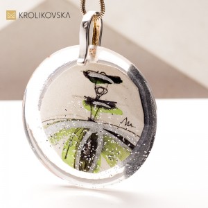 Naszyjnik z Malowaną Grafiką – Unikalna Biżuteria prosto od Artystki.