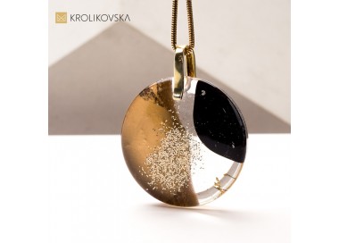 Artystyczna Biżuteria na Prezent – Każdy Produkt Jest Jedyny w Swoim Rodzaju.1
