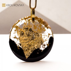 Naszyjnik – Niepowtarzalny Prezent.