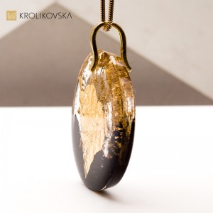 Naszyjnik – Niepowtarzalny Prezent.