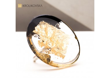 Walentynkowy prezent, wyjątkowy czarno złoty pierścionek.