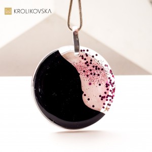 Ekskluzywny Naszyjnik na Zamówienie – Stworzony z Miłością do Sztuki.