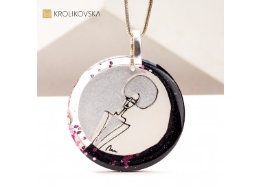 Artystyczny Naszyjnik na Prezent – Jedyny w Swoim Rodzaju.