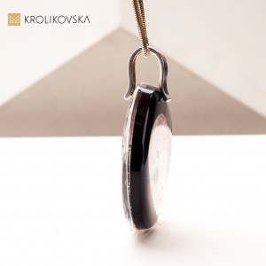 Ręcznie Malowany Naszyjnik – Ekskluzywny Prezent dla Bliskiej Osoby.