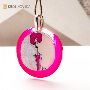 Wyjątkowa Biżuteria Artystyczna – Naszyjnik z Ręcznie Malowaną Zawieszką.